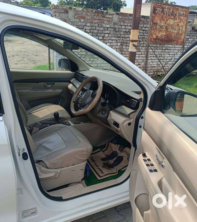 Maruti Suzuki Ertiga 1.4 Vxi Cng Anniversary Edition, 2022, Cng & Hy..