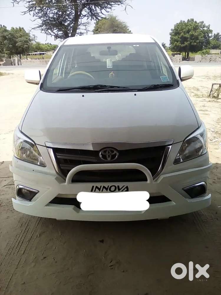 Toyota Innova 2015 Diesel Good Condition First Owner Car