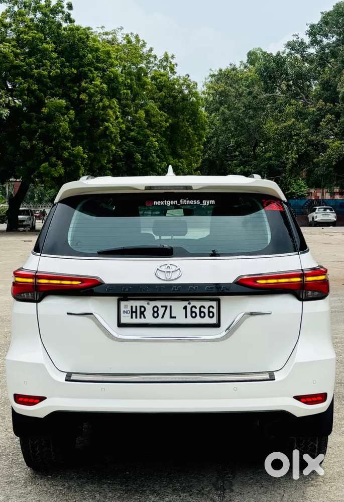 Toyota Fortuner 4x2 At, 2023, Diesel