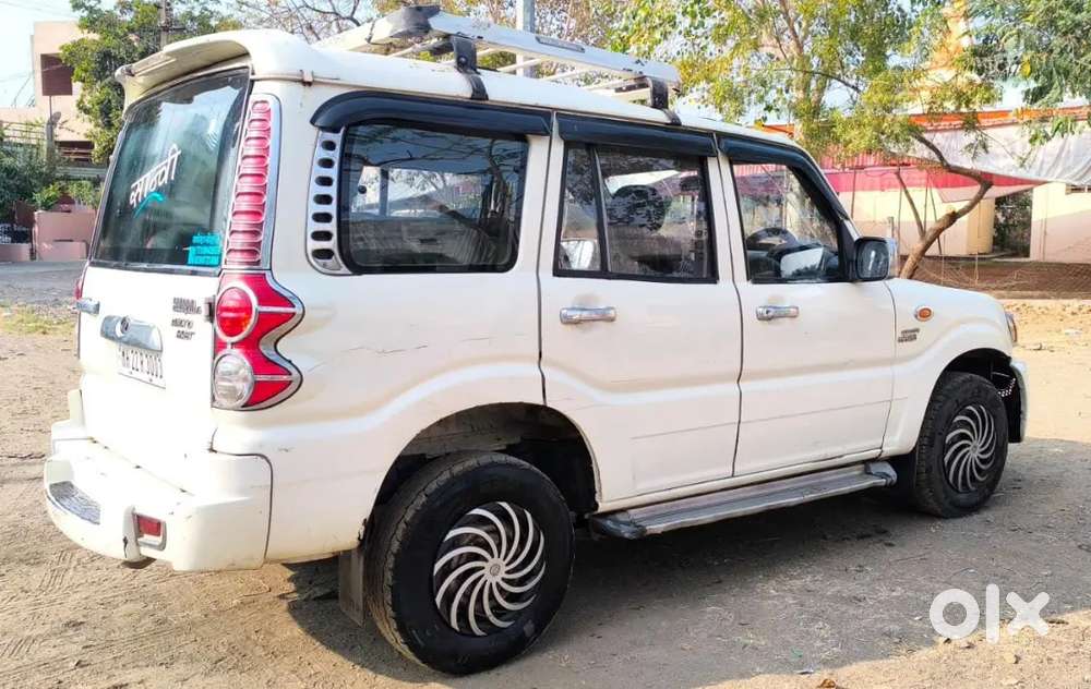 Mahindra Scorpio 2013