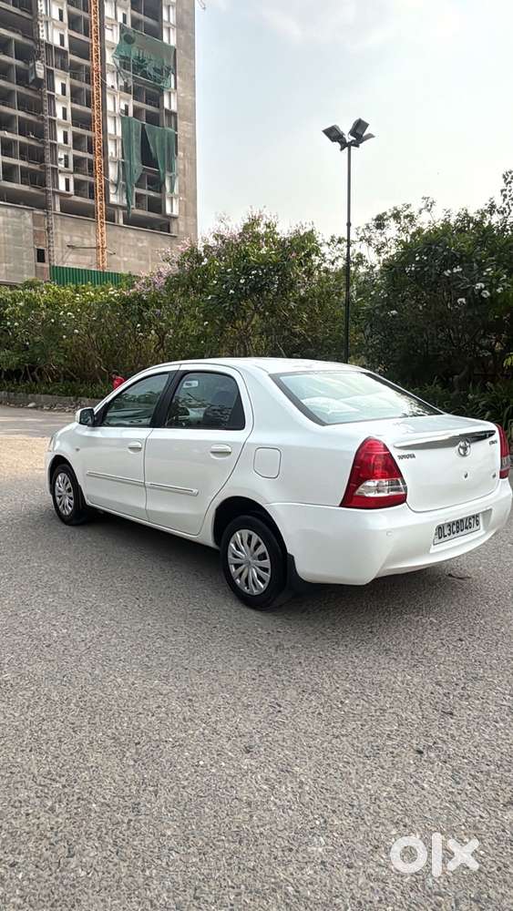 Toyota Etios 2010-2012 G, 2011, Petrol
