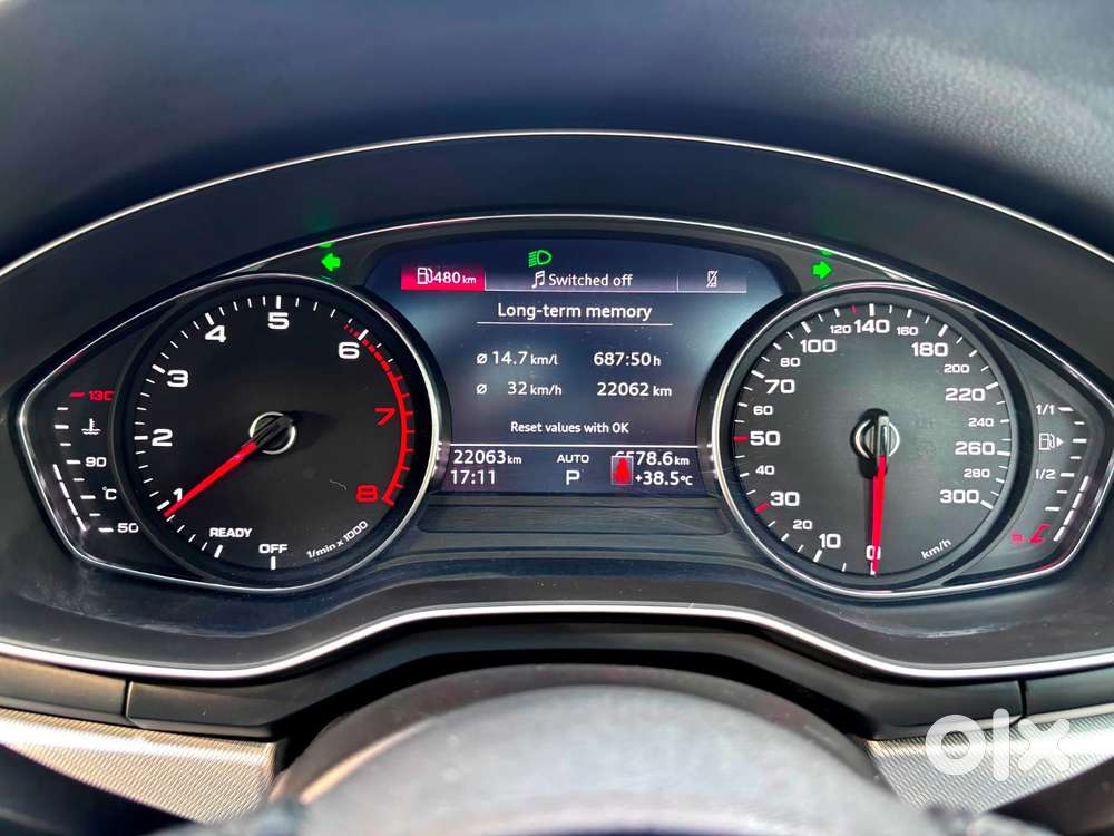 Audi A4 2.0 Premium 40 Tfsi, 2023, Petrol