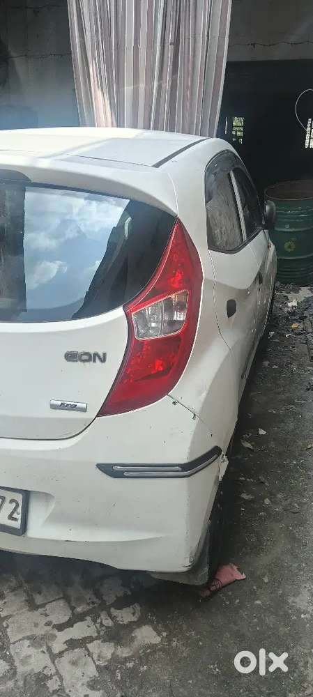 Hyundai Eon 2016 Cng & Hybrids 80000 Km Driven