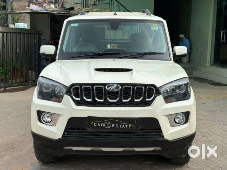 Mahindra Scorpio Classic 2.2 S 11 Mt 7 Str, 2021, Diesel