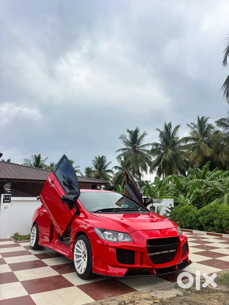 Modified Honda Civic 2006 Petrol Well Maintained