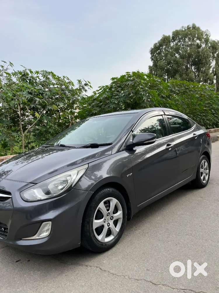 Hyundai Verna 2012 Petrol 85000 Km Driven
