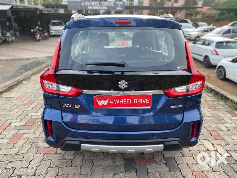Maruti Suzuki Xl6 1.5 Zeta At, 2020