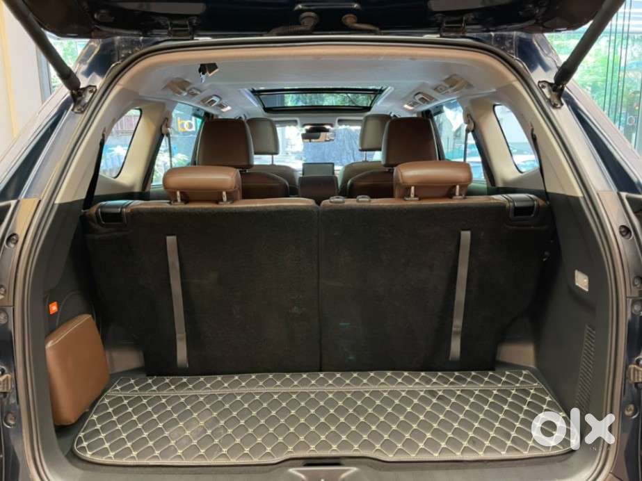 Toyota Innova Hycross 2.0 Zx (o) Hybrid 7 Str, 2024, Cng & Hybrids