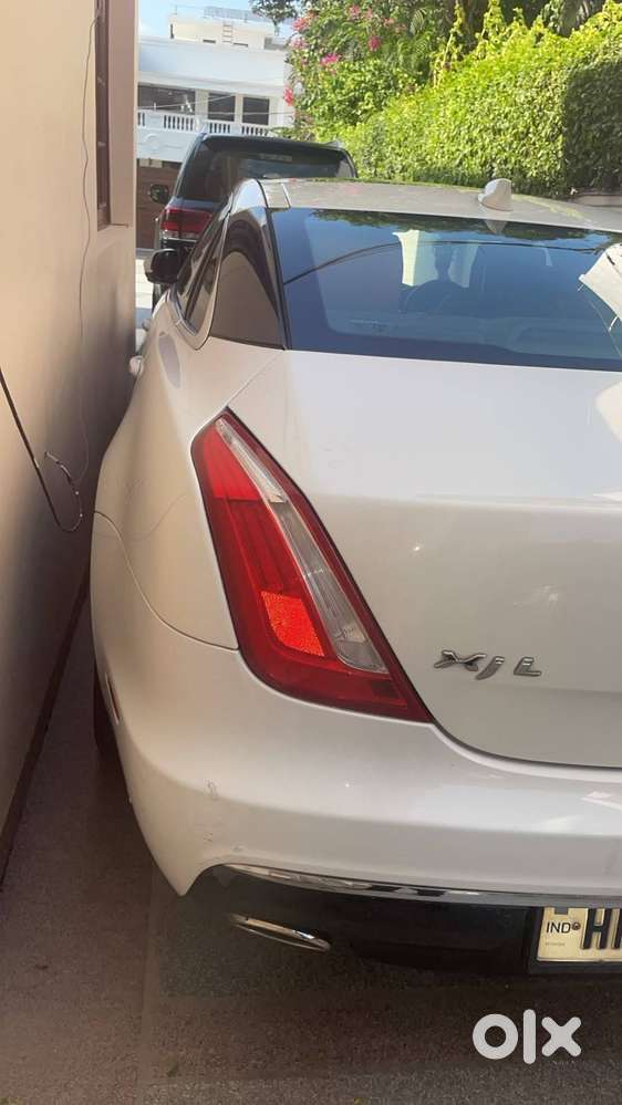Jaguar Xj 3.0l Portfolio Diesel | 2018 Model | 1st Owner | Excellent L