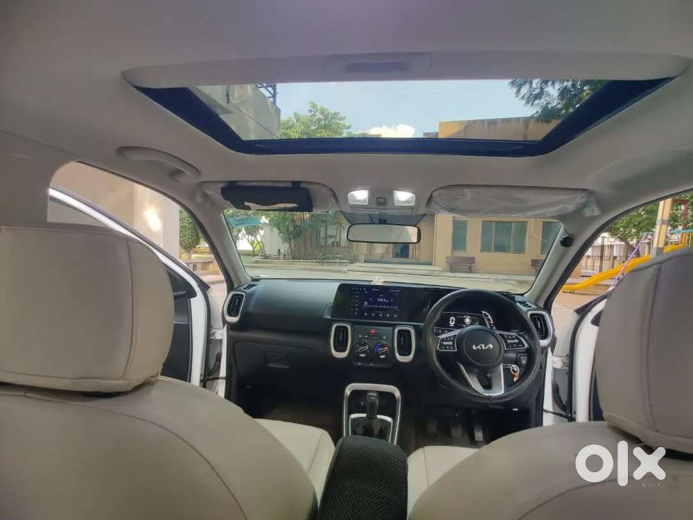 Kia Sonet 2025 Petrol Well Maintained