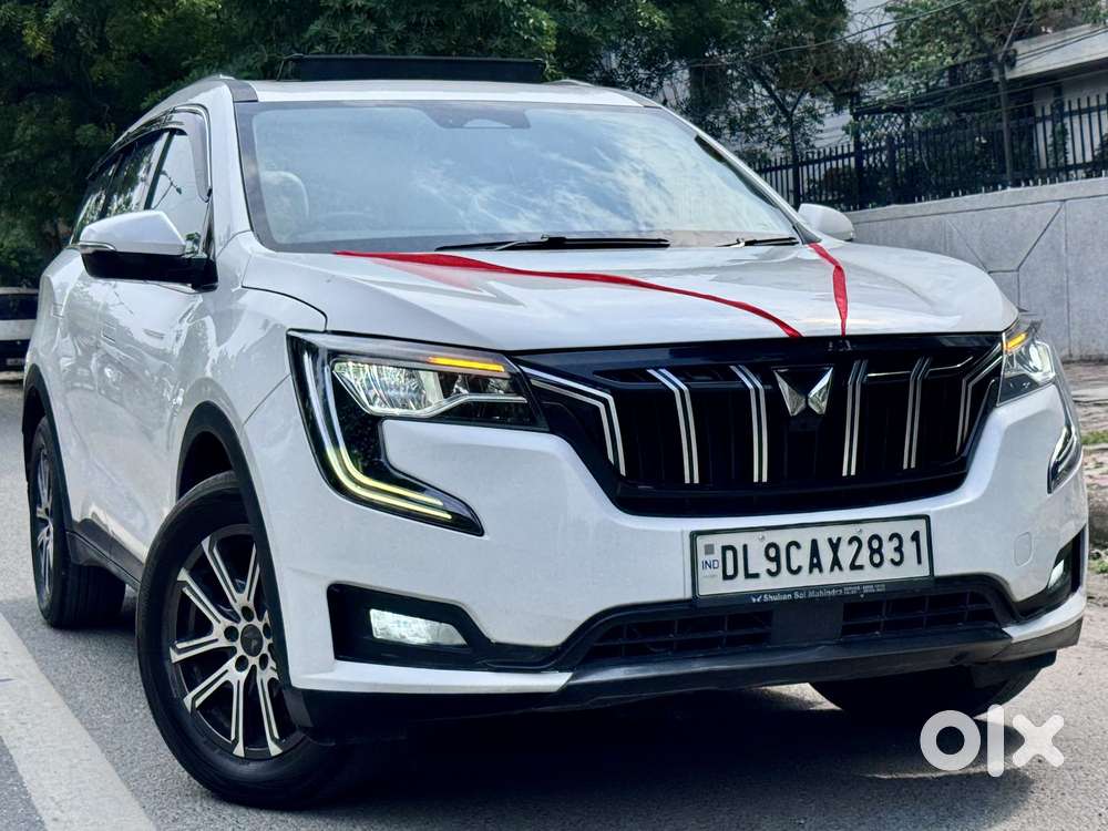 Mahindra Xuv700 2.0 Ax 7 Petrol Mt Str, 2022, Petrol