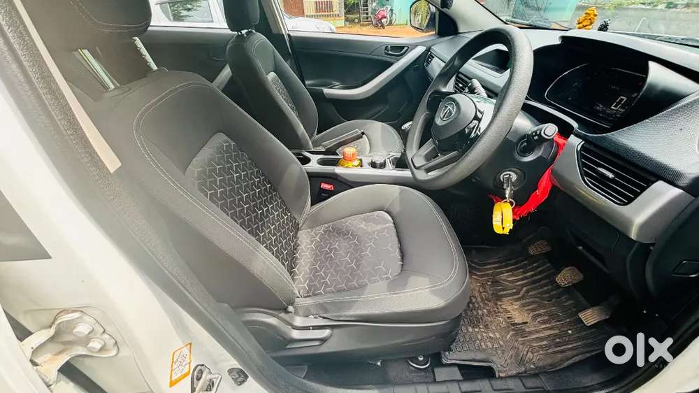 Tata Nexon Car പണയം കൊടുക്കപ്പെടും രണ്ടു വർഷത്തേക്ക് ആവശ്യക്കാർ Call