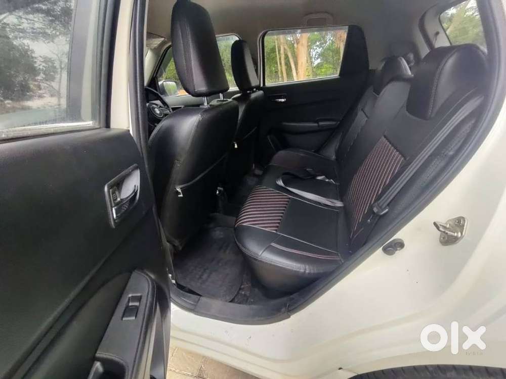 Maruti Suzuki Swift Vvt Vxi, 2021, Petrol
