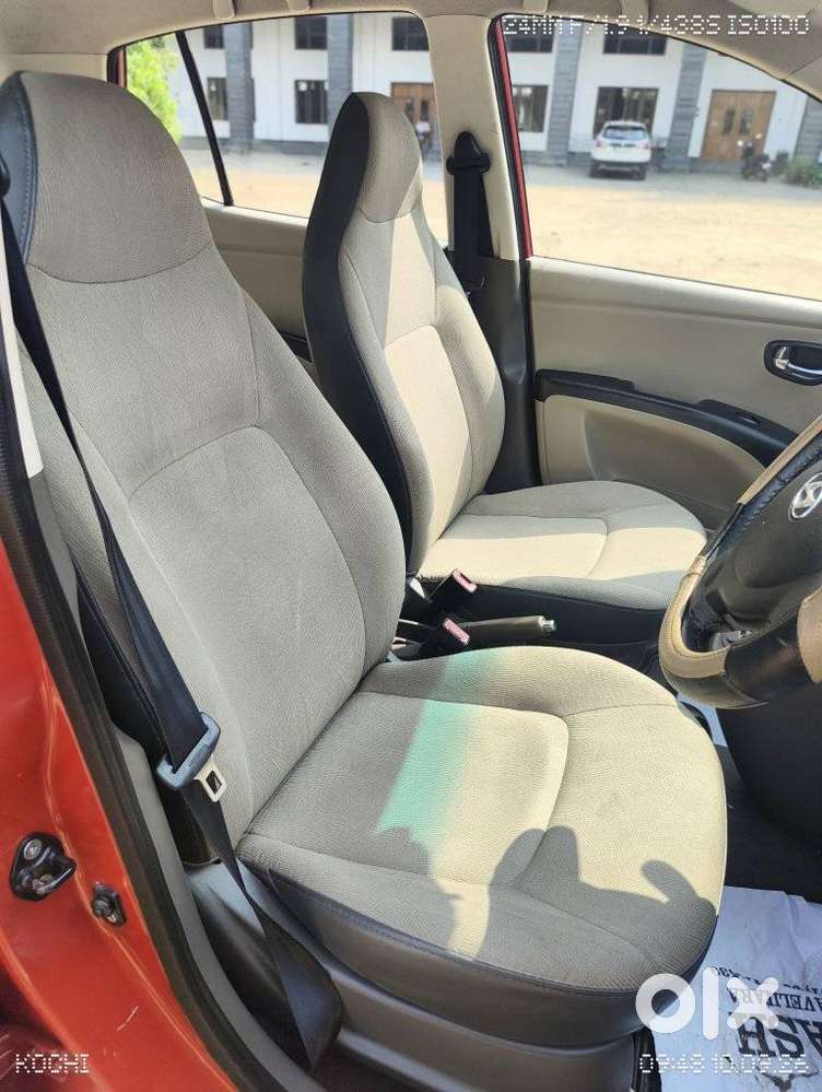 Hyundai I10 Sportz At, 2011, Petrol
