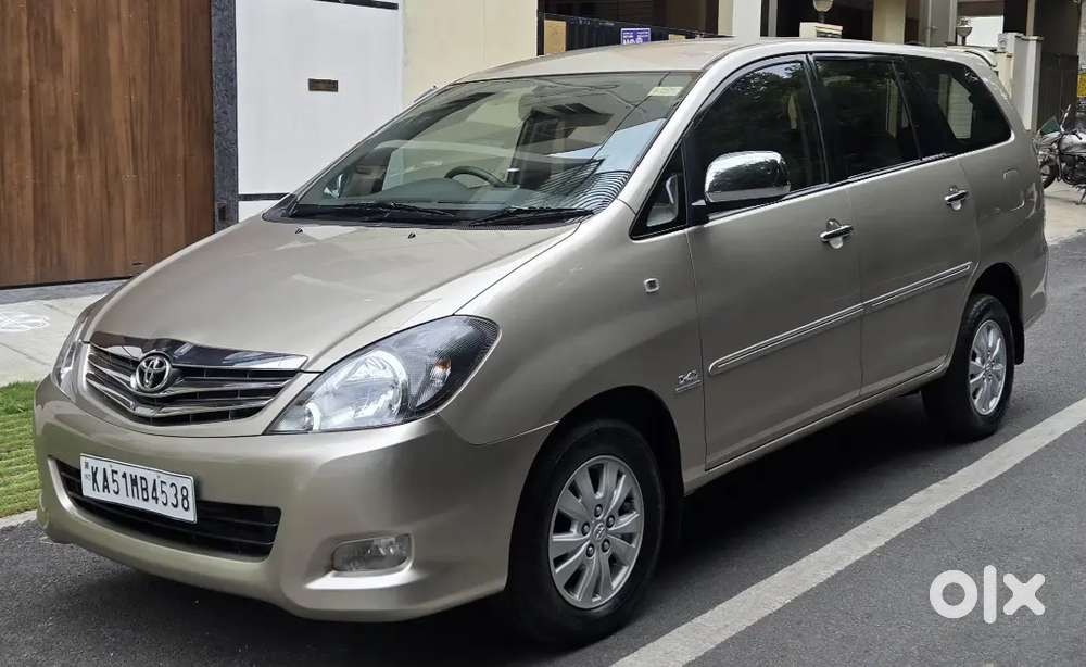 2011 Toyota Innova Diesel Vx, Just 36000 Kilometers Driven