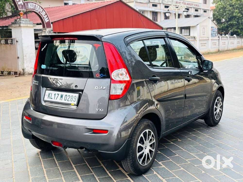 Maruti Suzuki Ritz Vxi, 2014, Petrol