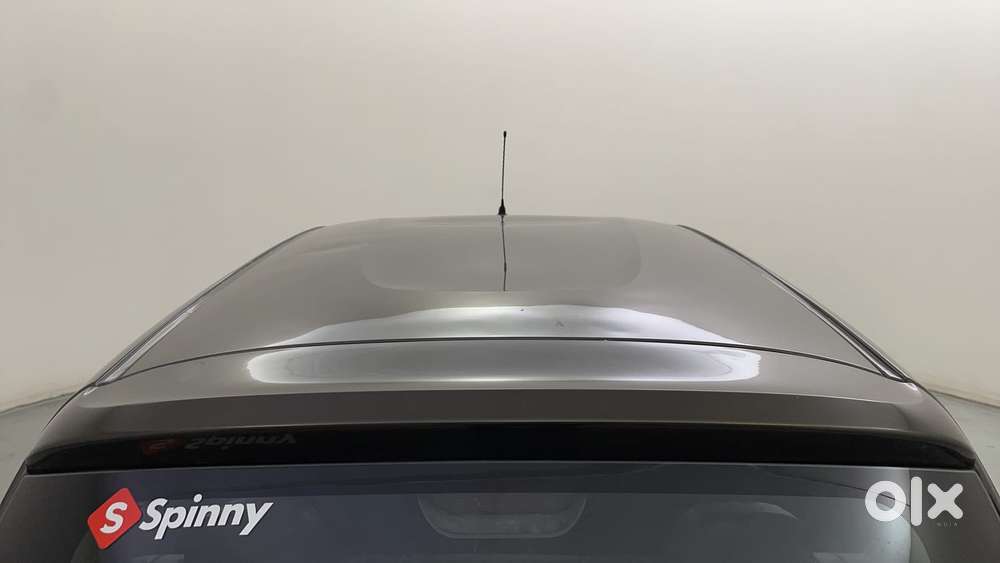 Renault Kwid 2019-ongoing 1.0 Rxt (o), 2018, Petrol