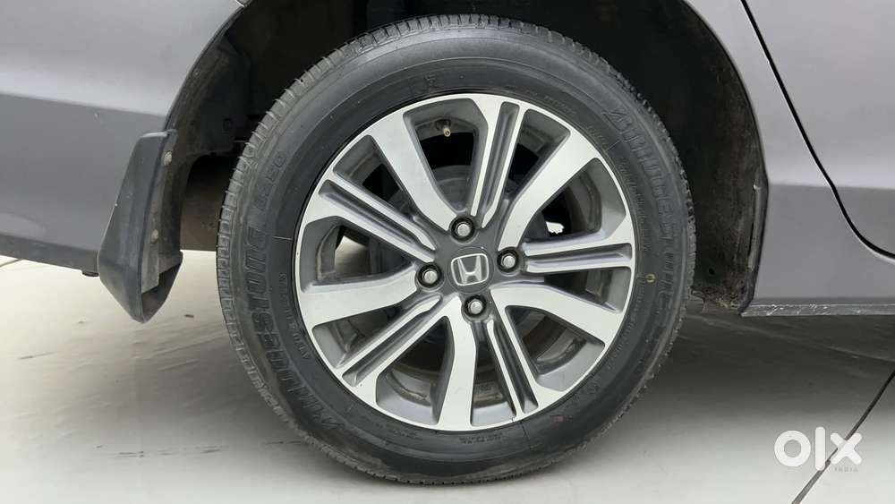 Honda City 1.5 V 4th Gen I-vtec Mt, 2022, Petrol