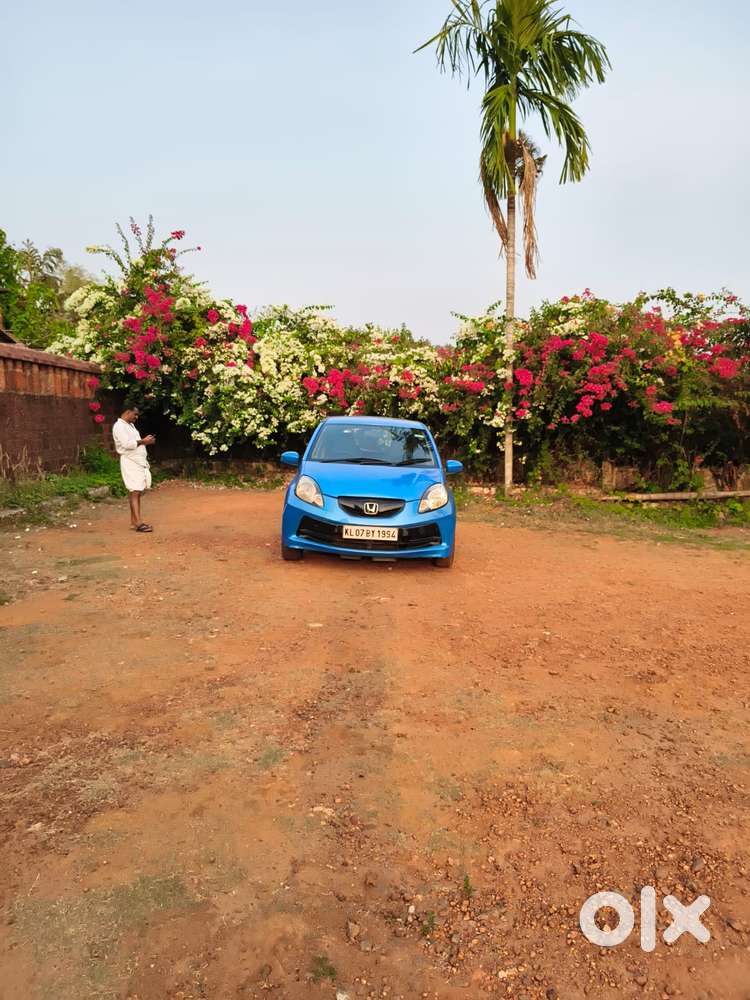 Honda Brio V Mt, 2014, Petrol