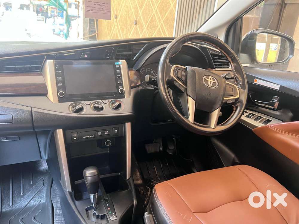 Toyota Innova Crysta [2020-ongoing] 2.4 Gx At 7 Str, 2022, Diesel