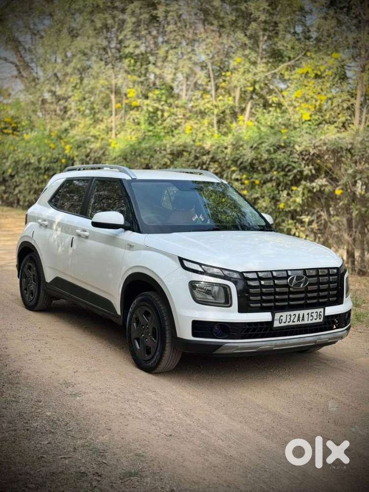 Hyundai Venue S Mt 1.2 Kappa, 2023, Cng & Hybrids