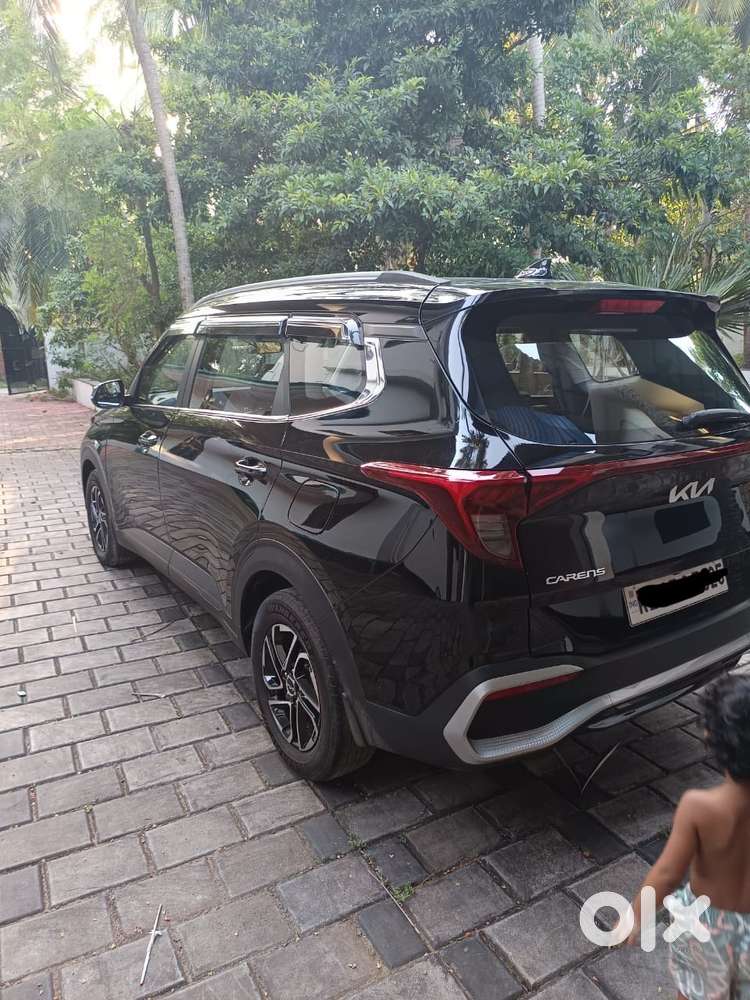 Kia Carens 2022 Diesel 30000 Km Driven