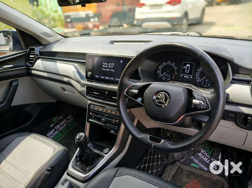 Skoda Kushaq Ambition 1.0l Tsi Mt, 2023, Petrol