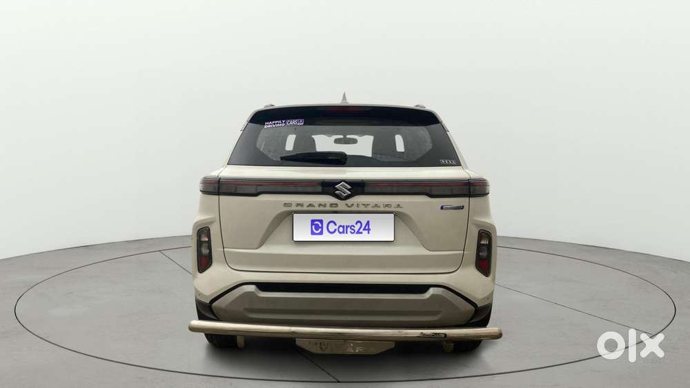 Maruti Suzuki Grand Vitara 1.5 Alpha Smart Hybrid At, 2023, Petrol