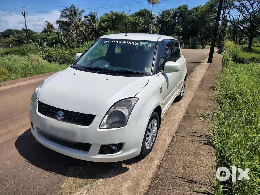 Senior Citizen Driven Single Owner 2009 Maruti Swift Diesel