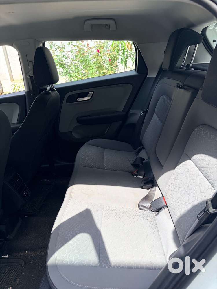 Tata Altroz 2020 Petrol Well Maintained
