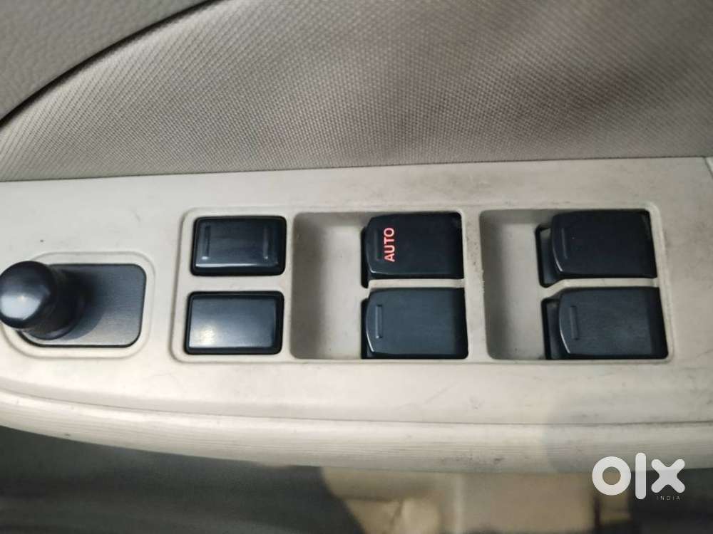 Maruti Suzuki Dzire 2017-2020 Vdi, 2017, Diesel