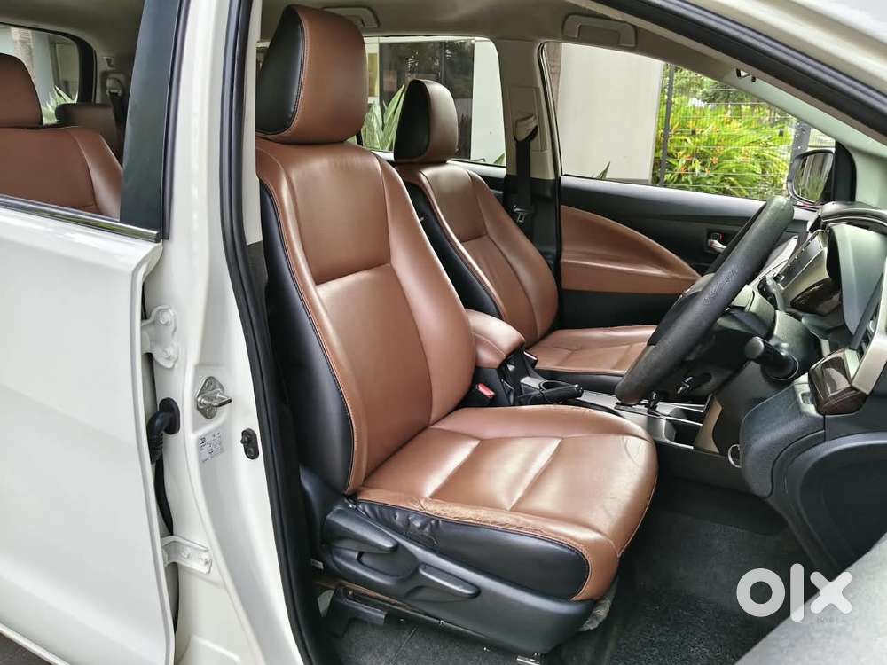 Toyota Innova Crysta [2020-ongoing] 2.4 Gx At 7 Str, 2021, Diesel