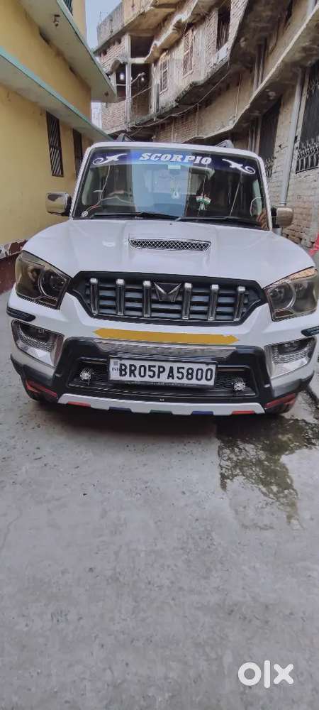 Mahindra Scorpio 2017