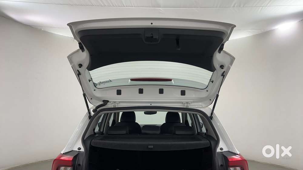 Skoda Kushaq Style 1.0l Tsi Mt, 2024, Petrol