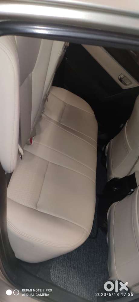 Toyota Corolla Altis J, 2016, Petrol