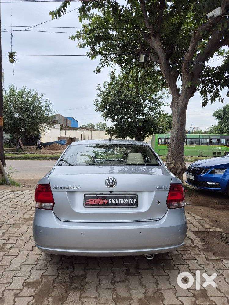 Volkswagen Vento 2010-2013 Ipl Ii Petrol Highline At, 2012, Petrol