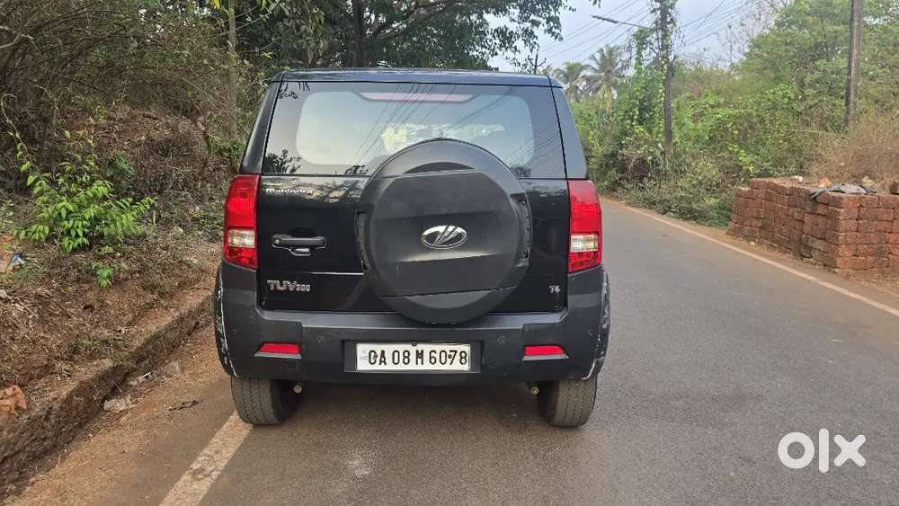 Mahindra Tuv 300 2016