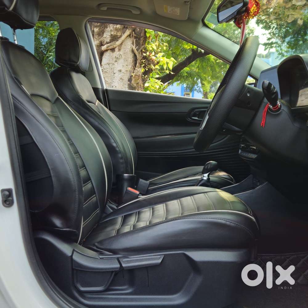 Hyundai I20 Asta (o) 1.2 Mt, 2022, Petrol