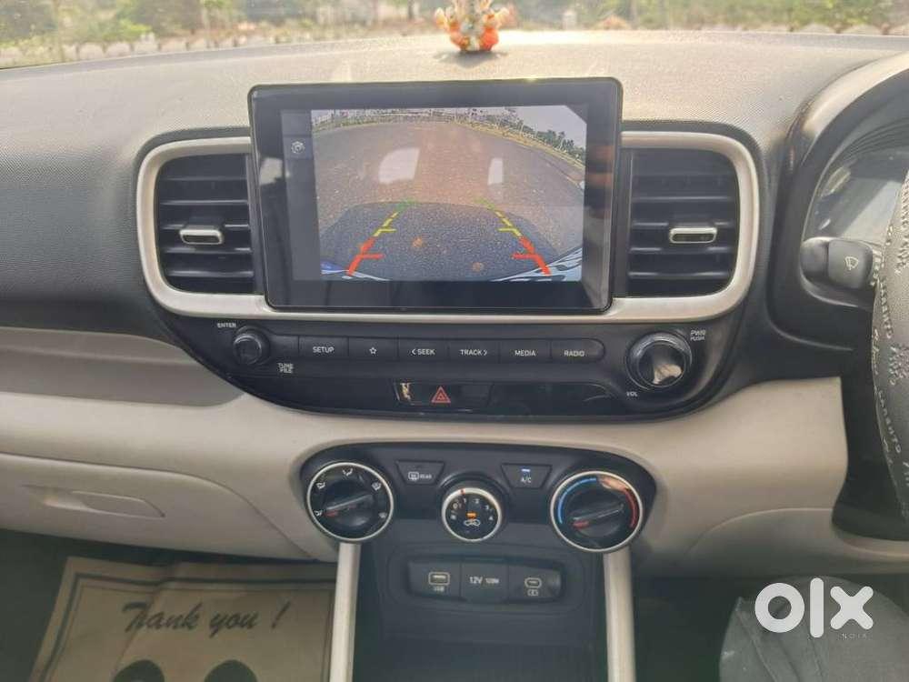Hyundai Venue 1.2 S (o), 2023, Petrol