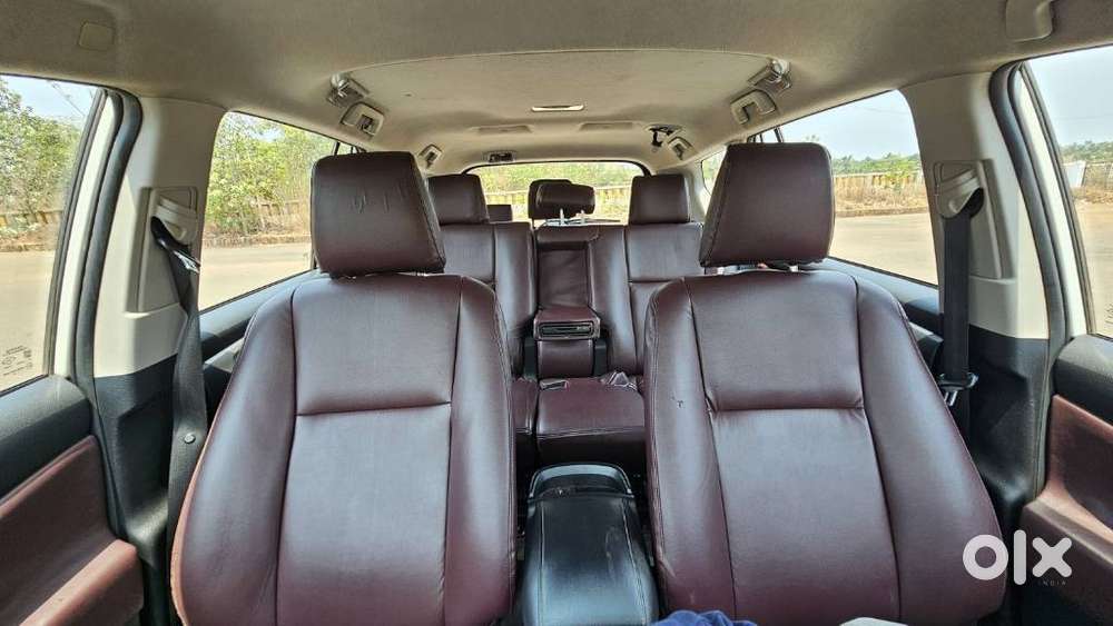 Toyota Innova Crysta 2.4 V 8 Str, 2018, Diesel