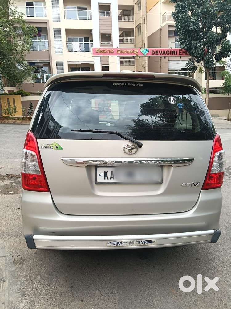 Toyota Innova 2.5 Ev (diesel) Ps 8 Seater Bs Iv, 2013, Diesel