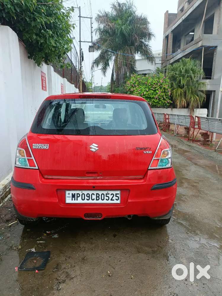 Maruti Suzuki Swift 2015 Petrol 33893 Km Driven