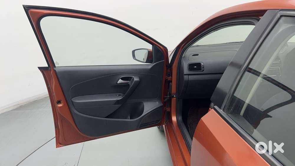 Volkswagen Polo 2009-2013 Petrol Comfortline 1.2l, 2016, Petrol