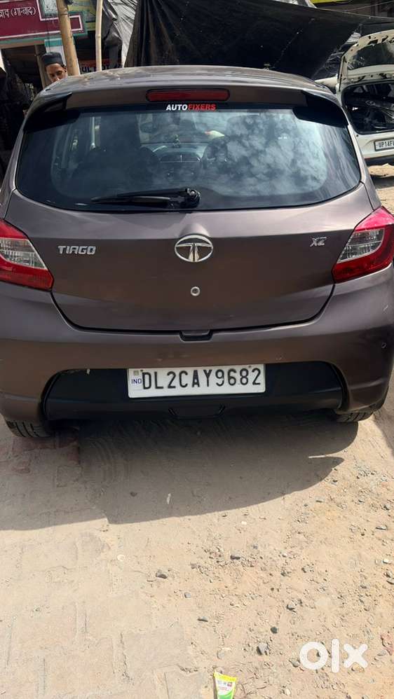 Tata Tiago Petrol 2018