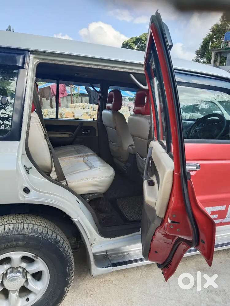 Mitsubishi Pajero 2008 Diesel 99000 Km Driven