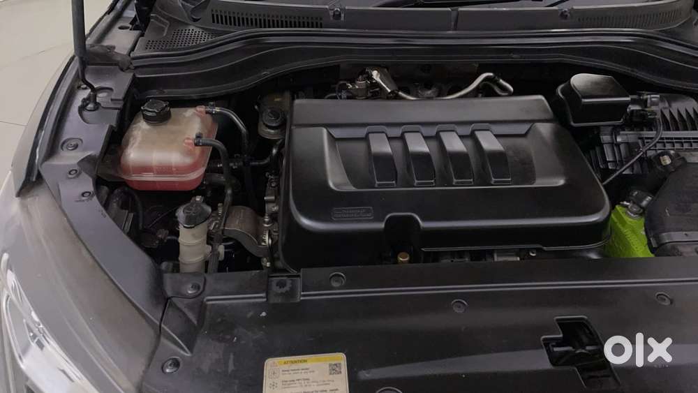 Mahindra Xuv700 2.2 Ax 7 Diesel At Luxury Pack Str, 2021, Diesel