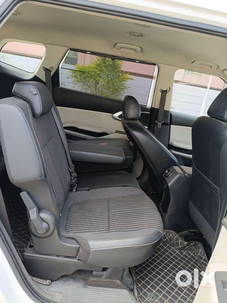Kia Carens 1.5 Prestige Plus Diesel 7 Str Imt, 2023, Petrol