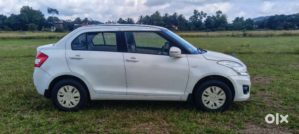 Maruti Suzuki Swift Dzire Vxi, 2012, Petrol