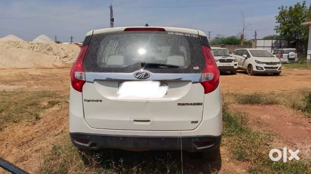 Mahindra Marazzo 2020