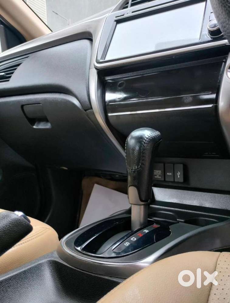 Honda City 2016 Automatic, Top Model, Petrol